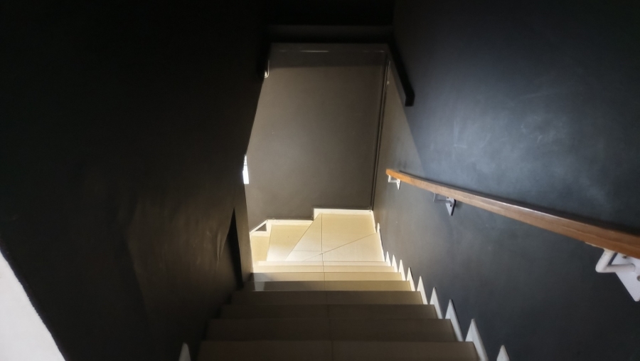 To Let commercial Property for Rent in Maitland Western Cape